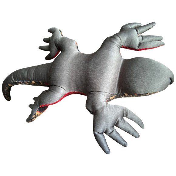 Rare Realistic 26" Reptile Plush | Gila Monster Lizard Soft Sculpture Art Toy - Picture 13 of 16